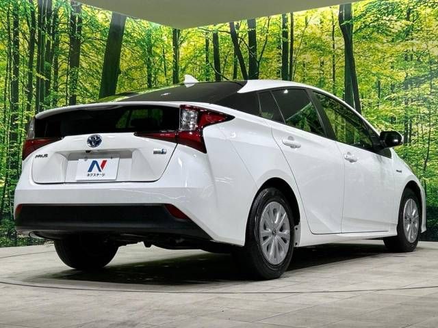 Toyota PRIUS 2019-07 28067-17