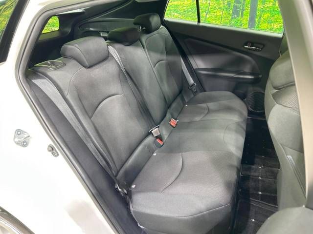 Toyota PRIUS 2019-07 28067-9