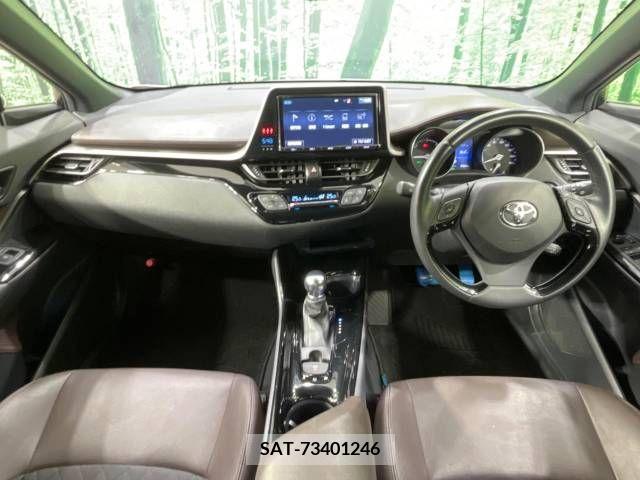 Toyota C-HR 2017-02 357823-1