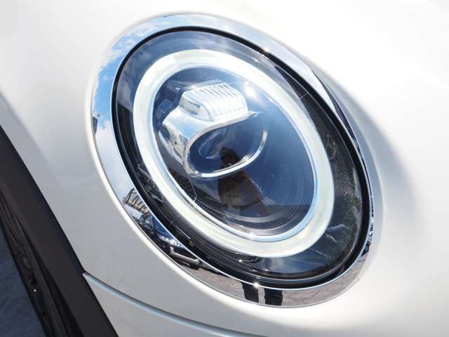 Bmw MINI 2018-10 24036-1