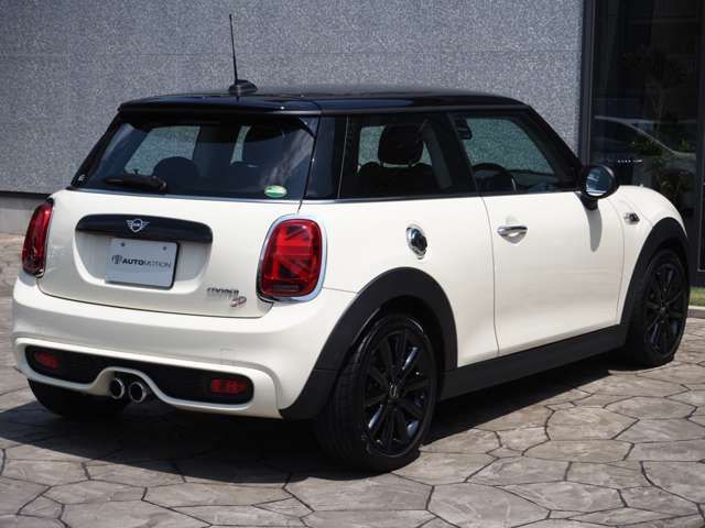 Bmw MINI 2018-10 24036-9