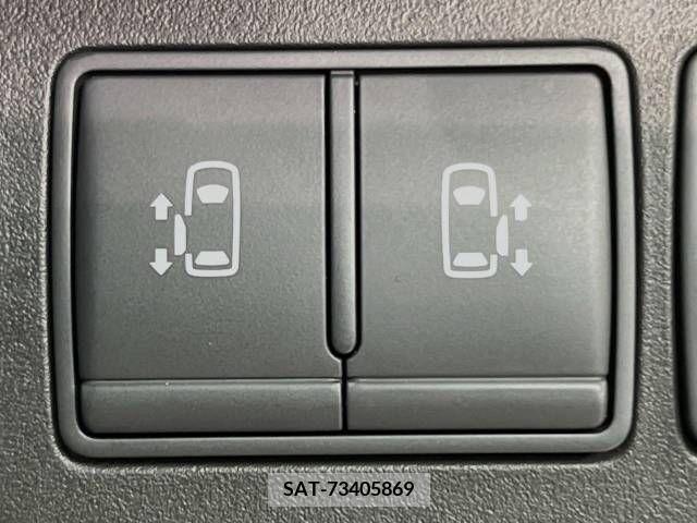 Nissan SERENA 2010-12 341791-5