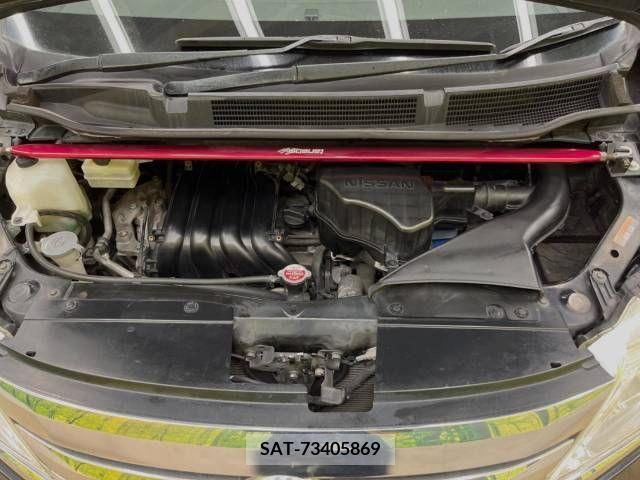 Nissan SERENA 2010-12 341791-19