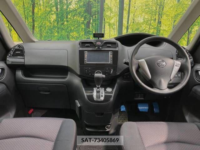 Nissan SERENA 2010-12 341791-1