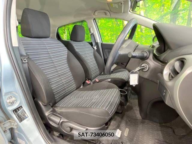 Mazda DEMIO 2010-06 359378-9
