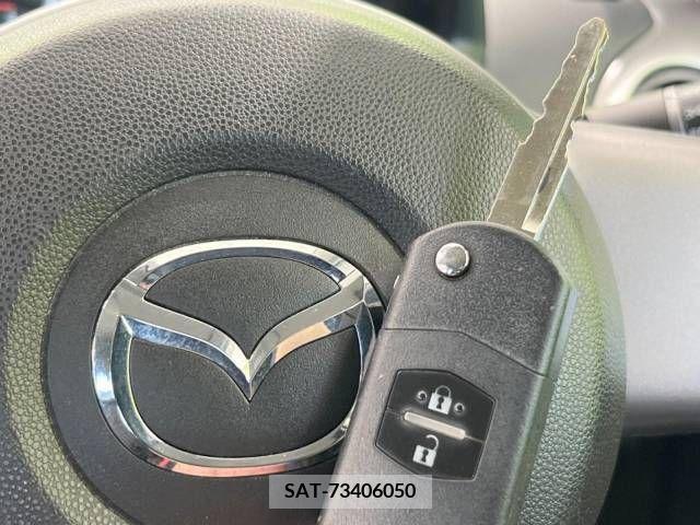 Mazda DEMIO 2010-06 359378-5