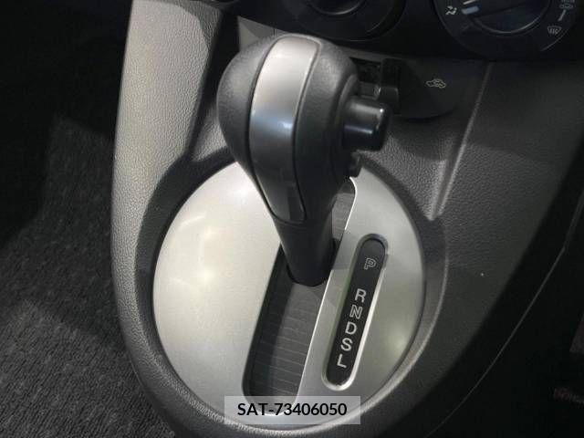 Mazda DEMIO 2010-06 359378-7