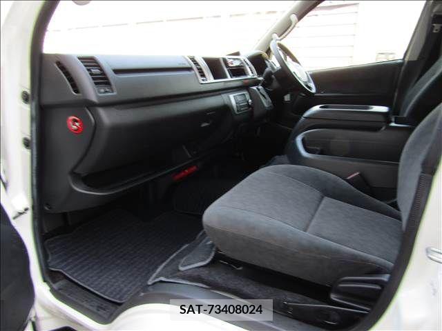 Toyota HIACE WAGON 2017-02 245798-17