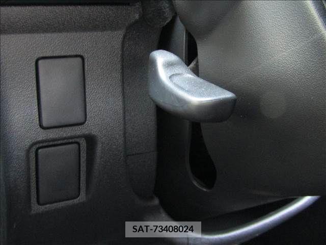 Toyota HIACE WAGON 2017-02 245798-9