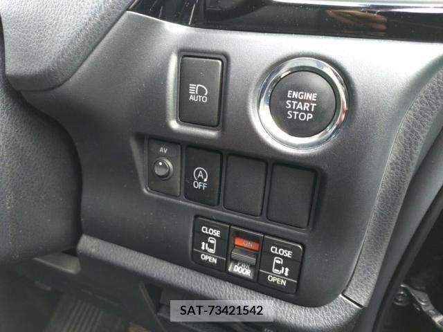 Toyota ESQUIRE 2015-03 385759-12