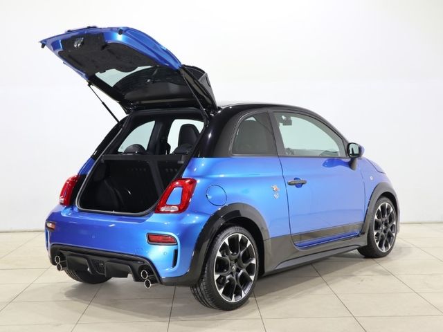 Abarth 695 2023-07 26824-8