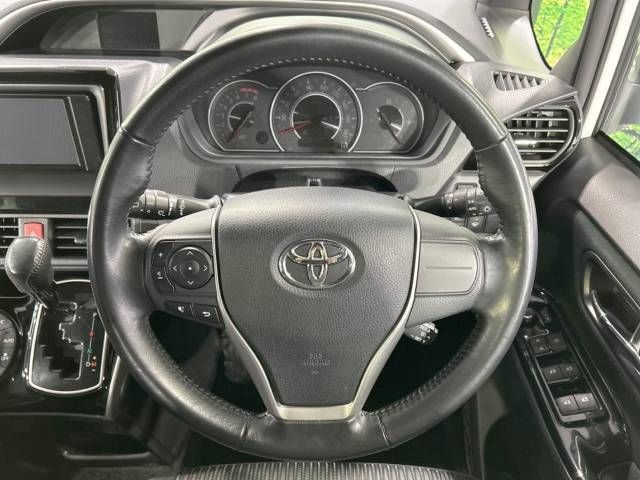 Toyota VOXY 2018-12 186202-12