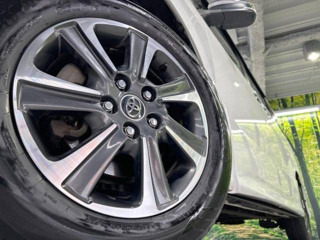 Toyota VOXY 2018-12 186202-14