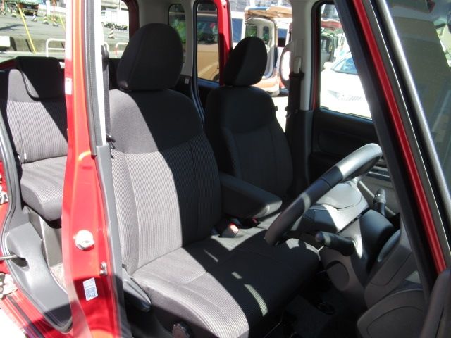 Nissan DAYZ ROOX 2019-09 24309-15