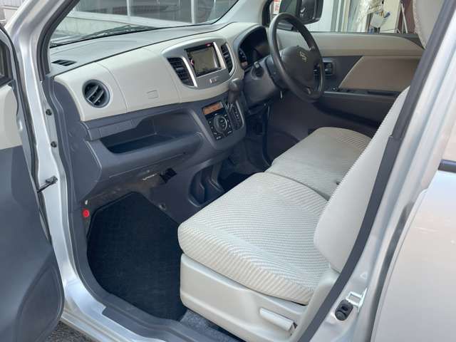 Suzuki WAGON R 2014-01 182272-19