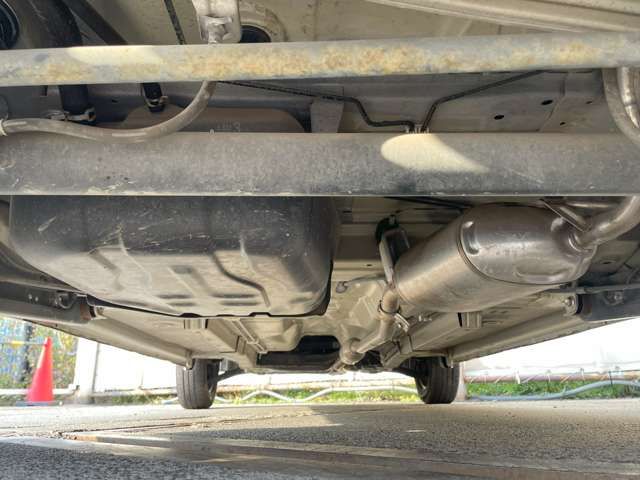Suzuki WAGON R 2014-01 182272-9