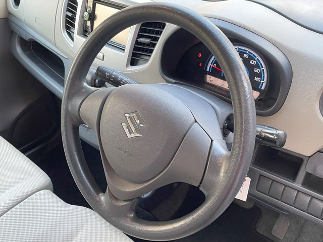 Suzuki WAGON R 2014-01 182272-24