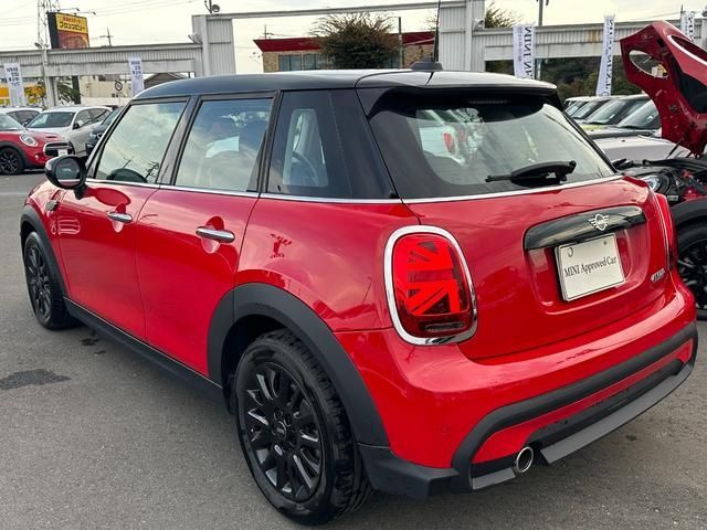 Bmw MINI 2023-03 195504-2
