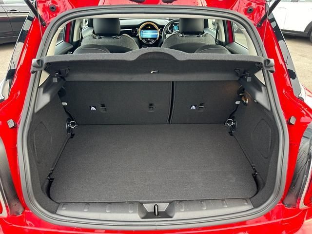Bmw MINI 2023-03 195504-11