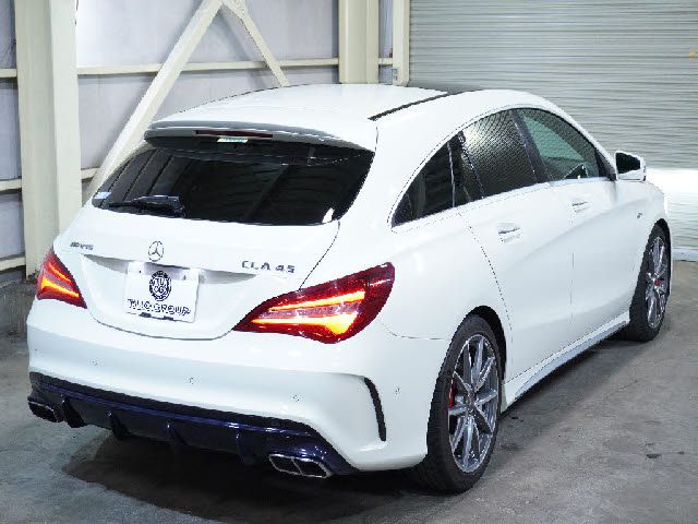 Amg CLA-CLASS 2016-11 187844-10
