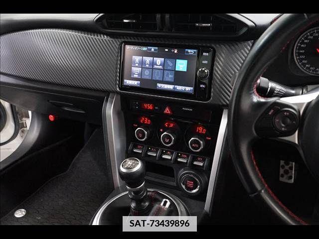 Toyota 86 2018-08 352711-10