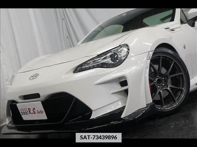 Toyota 86 2018-08 352711-2