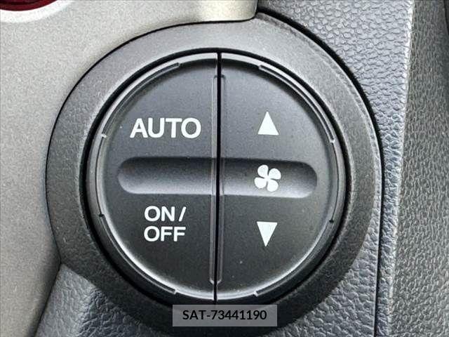 Honda FIT HYBRID 2012-05 348252-26