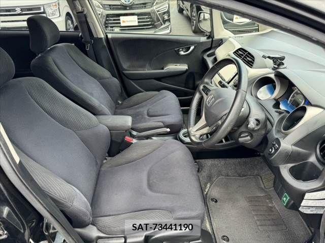 Honda FIT HYBRID 2012-05 348252-15