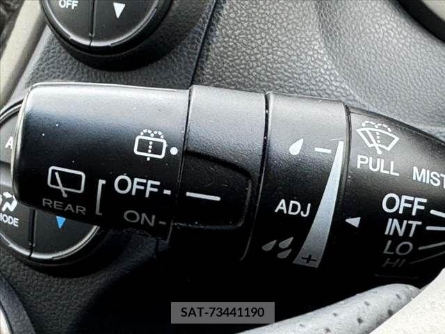 Honda FIT HYBRID 2012-05 348252-25