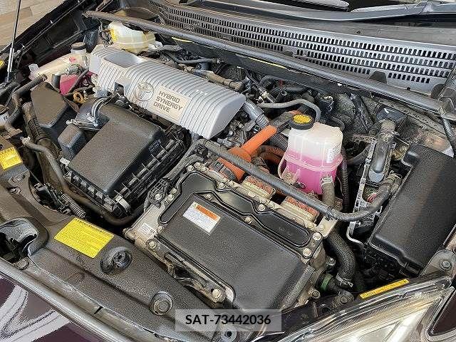 Toyota PRIUS 2014-01 339772-17