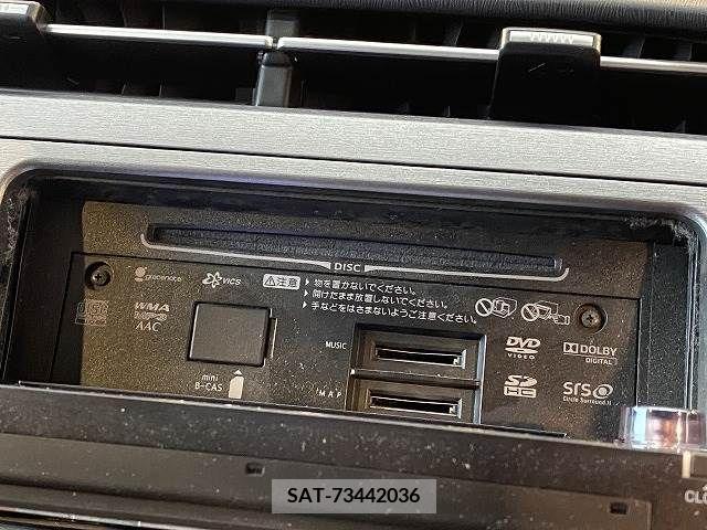 Toyota PRIUS 2014-01 339772-9