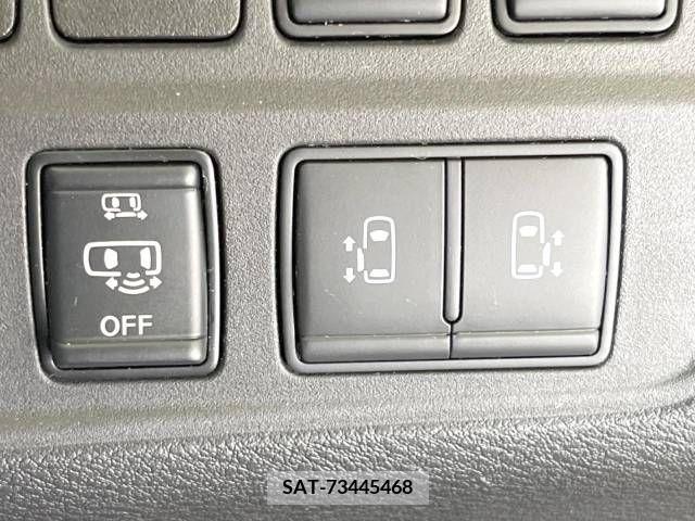 Nissan SERENA 2019-01 284112-2