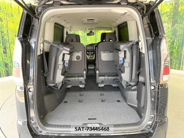 Nissan SERENA 2019-01 284112-8