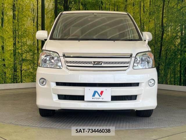 Toyota NOAH 2005-09 365119-14