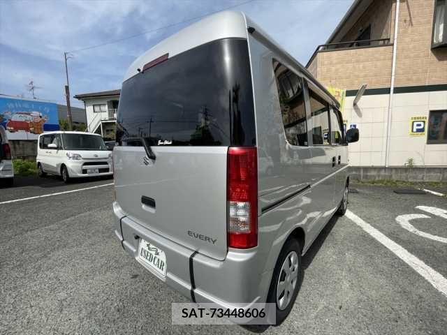 Suzuki EVERY 2015-01 297366-6