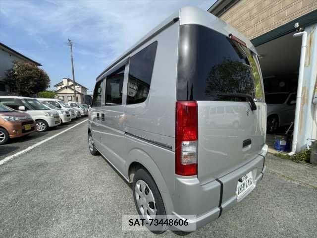 Suzuki EVERY 2015-01 297366-7