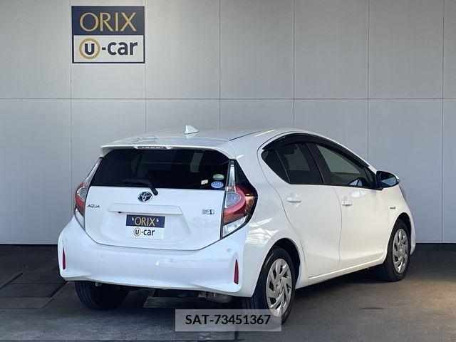 Toyota AQUA 2019-01 235455-2