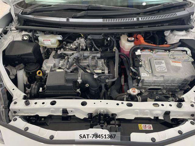 Toyota AQUA 2019-01 235455-18