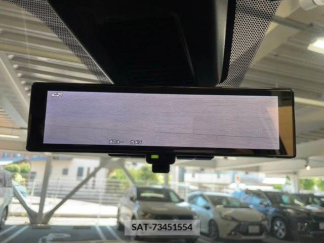Nissan KICKS 2021-08 362289-4