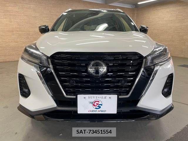 Nissan KICKS 2021-08 362289-16