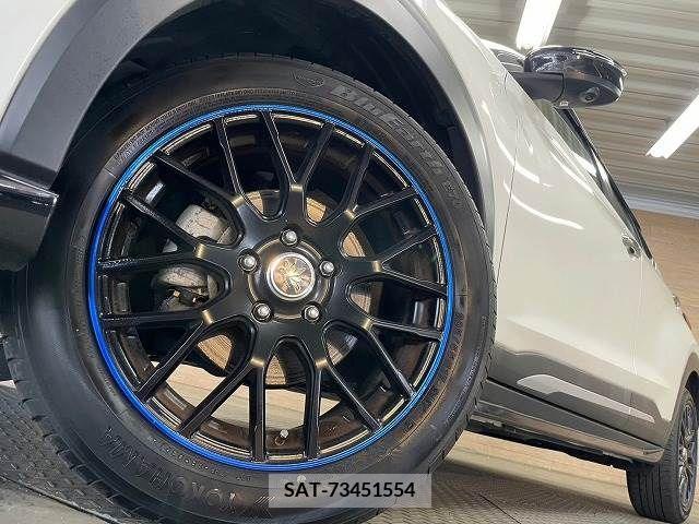 Nissan KICKS 2021-08 362289-10