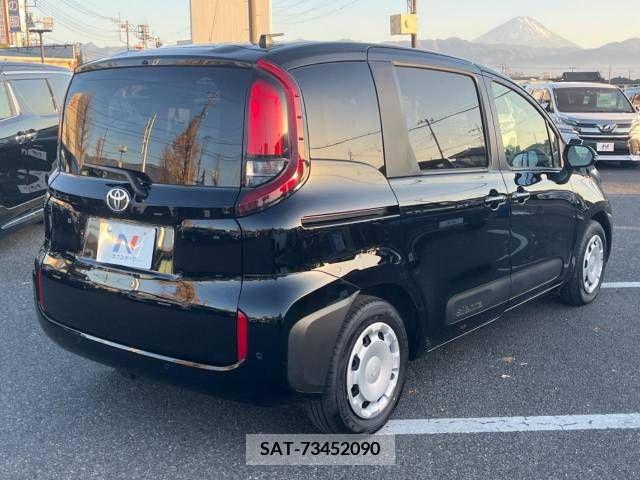 Toyota SIENTA 2023-03 208082-16