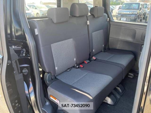 Toyota SIENTA 2023-03 208082-9