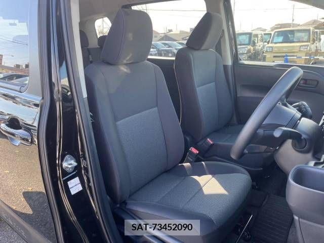 Toyota SIENTA 2023-03 208082-8