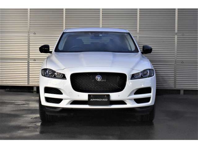 Jaguar F-PACE 2019-12 581-1