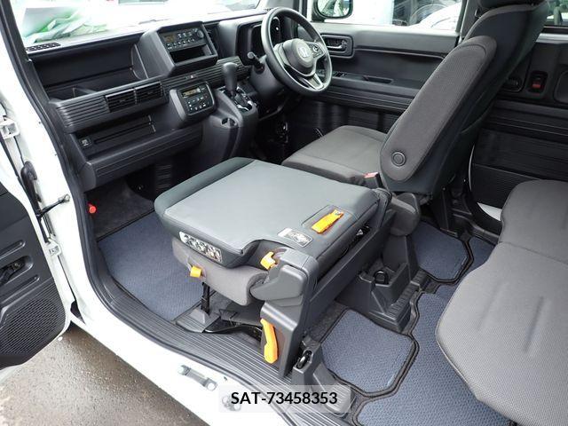 Honda N-VAN 2020-05 373024-12