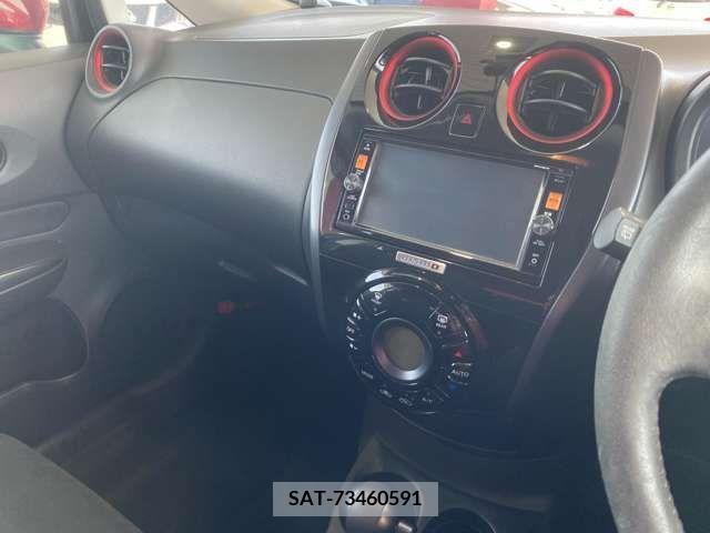 Nissan NOTE 2015-10 327783-7