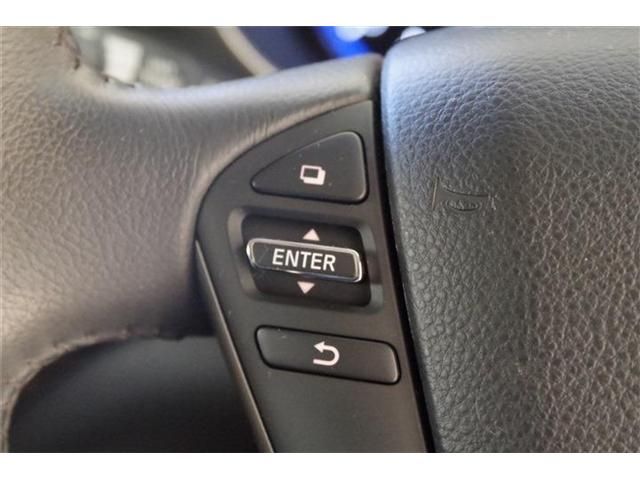 Nissan ELGRAND 2019-04 12808-29