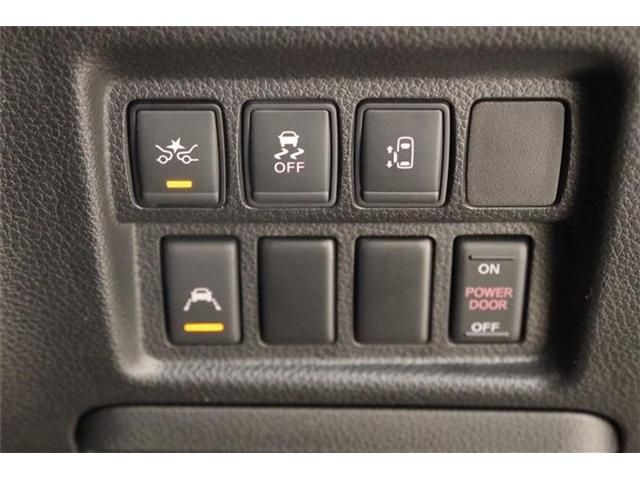 Nissan ELGRAND 2019-04 12808-4