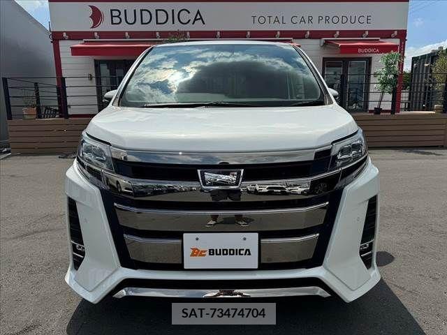 Toyota NOAH 2019-09 365109-8
